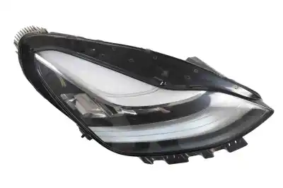 Second-hand car spare part RIGHT HEADLIGHT for TESLA MODEL 3  OEM IAM references 1110796-00-D,1077372-00-K  