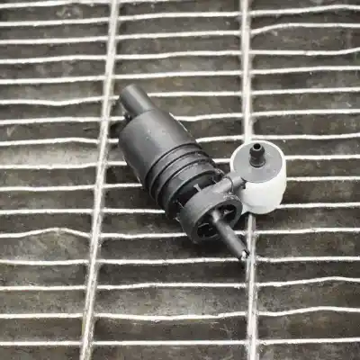 Pièce détachée automobile d'occasion pompe d'eau de nettoyage du pare brise pour opel mokka / mokka x (2012-..) off-road références oem iam 13250357  
