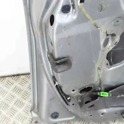 Автозапчасти б/у левая передняя дверь за audi a6 4f2, c6 (2004-2011) ссылки oem iam 4f0831051f  