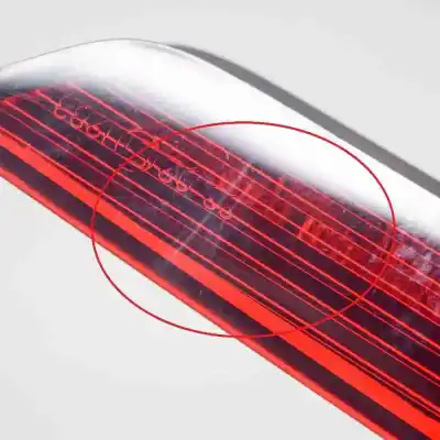 Автозапчасти б/у центральный стоп-сигнал за audi q7 4l (2006-2015) ссылки oem iam 2da965096,4l0945097  