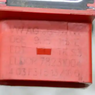 Peça sobressalente para automóvel em segunda mão bobina de ignição por audi q5 (8rb) 2.0 tdi referências oem iam 78231004,06e905115e  