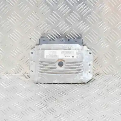 Second-hand car spare part ECU ENGINE CONTROL for RENAULT MEGANE II COUP?ABRIOLET EM0/1_  OEM IAM references 8200321263,4171720896,21584288-2A,8200387138  