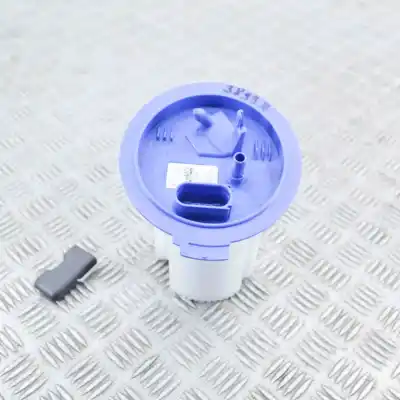 Автозапчастина б/у ПАЛИВНИЙ НАСОС для SKODA OCTAVIA III COMBI 5E5  Посилання на OEM IAM 5Q0919051BF,0580200381  