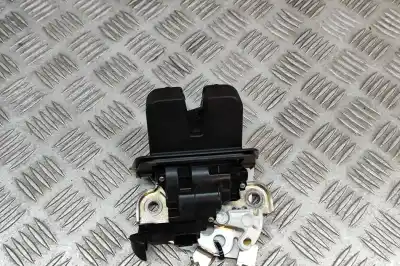 Pièce détachée automobile d'occasion COFFRE / SERRURE DE PORTE pour AUDI Q3 8U  Références OEM IAM 8R0827505A  