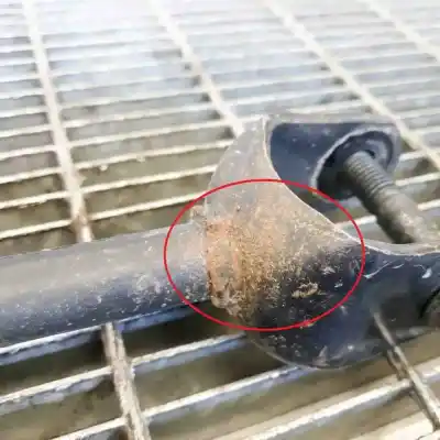 Pezzo di ricambio per auto di seconda mano braccio sospensione posteriore inferiore destro per tesla model 3 (2018-..) sedan riferimenti oem iam 1044444-00-a  