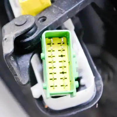 Peça sobressalente para automóvel em segunda mão porta dianteira direita por peugeot 208 (2012-2020) referências oem iam 9671889680  