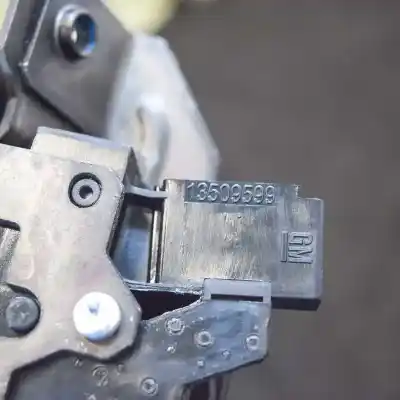 Second-hand car spare part trunk lock for opel zafira tourer c p12 (2011-..) mpv oem iam references 13509599  