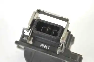 Pezzo di ricambio per auto di seconda mano bobina di accensione per audi a6 4b2, c5 (1997-2005) riferimenti oem iam 0040100013,058905105  