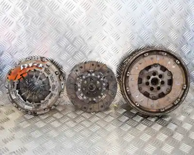 Pezzo di ricambio per auto di seconda mano kit frizione per dacia duster (2010-2018) riferimenti oem iam 302052316r301016948r  