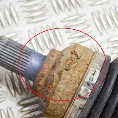 Second-hand car spare part front right transmission for tesla model 3 (2018-..) sedan oem iam references 1044119-00-d  