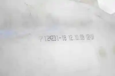 Second-hand car spare part windscreen washer bottle for bmw 3 e90 (2004-2011) sedan oem iam references 7124231  