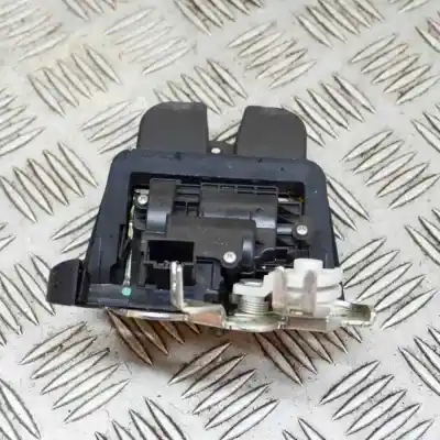 Автозапчастина б/у ЗАМОК БАГАЖНИКА / ВОРОТ для AUDI Q5 (8RB)  Посилання на OEM IAM 8R0827505,051142-130214  