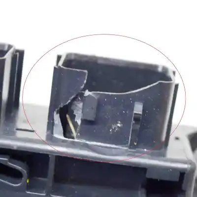 Peça sobressalente para automóvel em segunda mão centralina de airbag por opel corsa e (x15) 1.4 turbo (08, 68) referências oem iam 13511833  