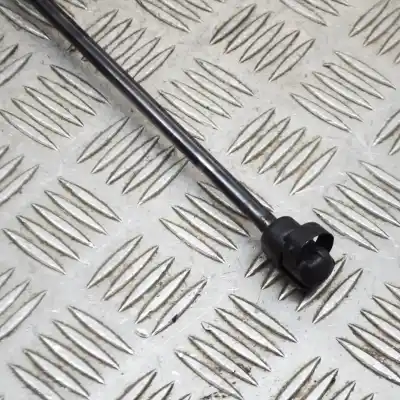 Second-hand car spare part tailgate gas strut for opel corsa e (x15) 1.4 turbo (08, 68) oem iam references 39089133  