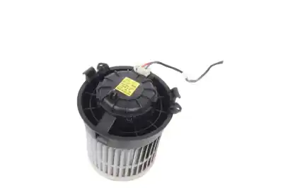 Автозапчастина б/у вентилятор опалення для ssangyong tivoli (2015-..) off-road посилання на oem iam 4051-077  