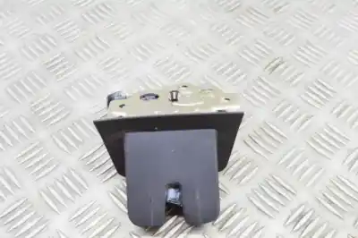 Pièce détachée automobile d'occasion COFFRE / SERRURE DE PORTE pour AUDI Q3 8U  Références OEM IAM 8R0827505  