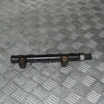 İkinci el araba yedek parçası ENJEKTÖR RAMPASI için FORD FIESTA VI  OEM IAM referansları 9685297580  