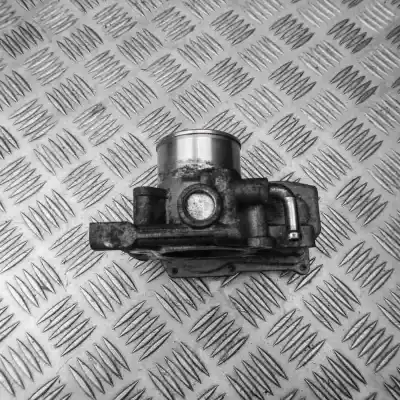 Peça sobressalente para automóvel em segunda mão borboleta de admissão por mazda 6 estate gh (2007-2013) referências oem iam r2aa136b0  