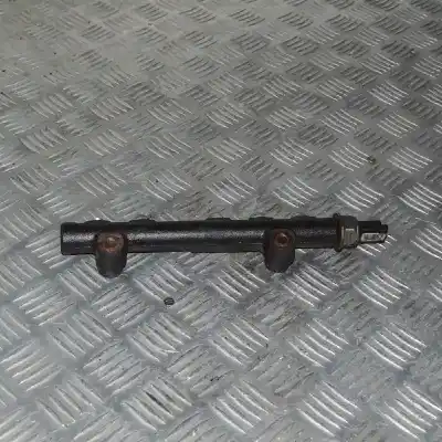 İkinci el araba yedek parçası ENJEKTÖR RAMPASI için CITROEN C3 II  OEM IAM referansları 9685297580  