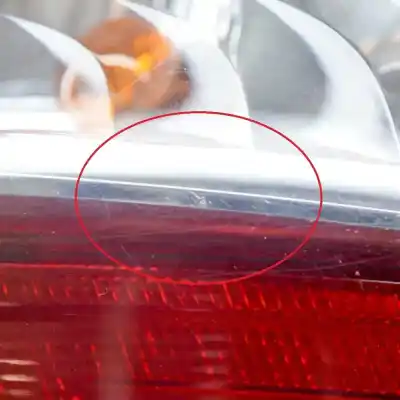 Peça sobressalente para automóvel em segunda mão farolim traseiro esquerdo por ford fiesta vi (2008-..) hatchback referências oem iam c1bb-13405-a  