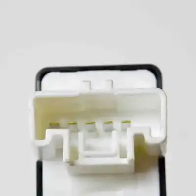 Автозапчастина б/у передній правий віконний вимикач для mazda cx-3 dk (2015-..) off-road посилання на oem iam d09h66370  