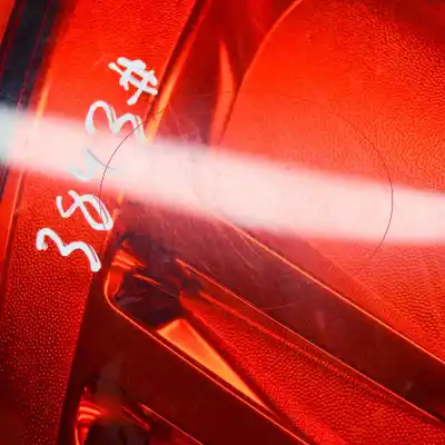 Peça sobressalente para automóvel em segunda mão farolim traseiro esquerdo por ford fiesta vi (2008-..) hatchback referências oem iam c1bb-13405-a  