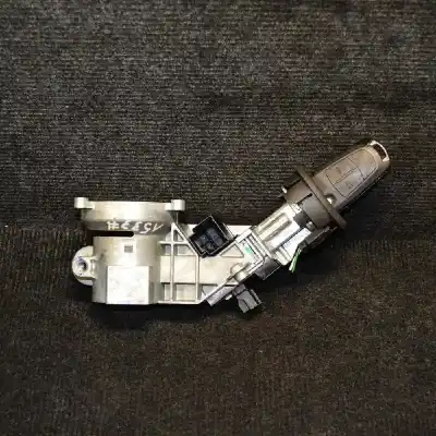 Second-hand car spare part IGNITION SWITCH for OPEL CORSA D  OEM IAM references 13387369  
