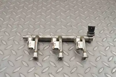 Peça sobressalente para automóvel em segunda mão RÉGUA / RAMPA DE INJETORES por FORD FOCUS III  Referências OEM IAM DM5G9H487AB  