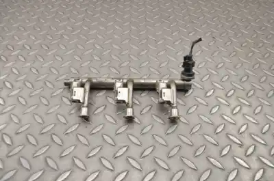 Peça sobressalente para automóvel em segunda mão RÉGUA / RAMPA DE INJETORES por FORD FIESTA VI  Referências OEM IAM DM5G-9H487-AB  