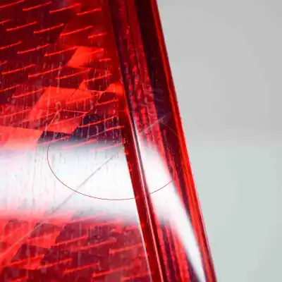 Second-hand car spare part right tailgate light for nissan note e11, ne11 (2005-2012) oem iam references 220-16752  