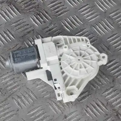 Автозапчасти б/у МОТОР ЗАДНЕГО ПРАВОГО СТЕКЛА за VOLKSWAGEN TOUAREG 7P5  ссылки OEM IAM 8K0959811A  