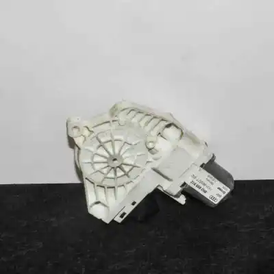 Автозапчасти б/у МОТОР ЗАДНЕГО ПРАВОГО СТЕКЛА за AUDI A4 8K2, B8  ссылки OEM IAM 8K0959812  