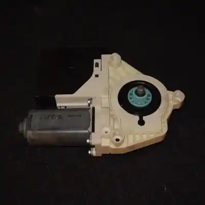 Second-hand car spare part LEFT FRONT WINDOW MOTOR for SEAT LEON (1P1)  OEM IAM references 1P0837401K,1T0959702K  