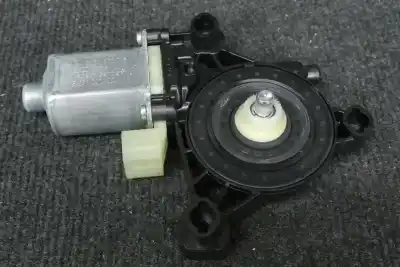 Pezzo di ricambio per auto di seconda mano MOTORE ALZACRISTALLI ANTERIORE DESTRO per VOLKSWAGEN GOLF VII 5G1, BQ1, BE1, BE2  Riferimenti OEM IAM 5Q0959802B  