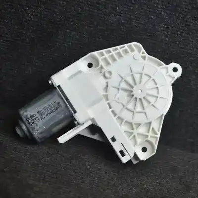 Pezzo di ricambio per auto di seconda mano MOTORE ALZACRISTALLI POSTERIORE SINISTRO per AUDI Q5 (8RB)  Riferimenti OEM IAM 8K0959811A,1036-919814-200  