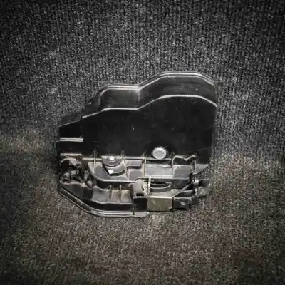 Автозапчасти б/у ЗАМОК ЗАДНЕЙ ПРАВОЙ ДВЕРИ за BMW X3 E83  ссылки OEM IAM 7167070  