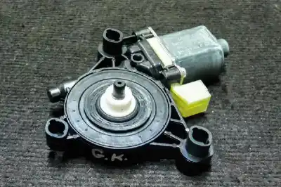 Tweedehands auto-onderdeel LINKER RUIT MOTOR ACHTER voor PORSCHE MACAN 95B  OEM IAM-referenties 5Q0959801A  