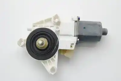 Pezzo di ricambio per auto di seconda mano MOTORE ALZACRISTALLI ANTERIORE SINISTRO per MERCEDES-BENZ R W251, V251  Riferimenti OEM IAM A2518200742,997082-102,0130822273  