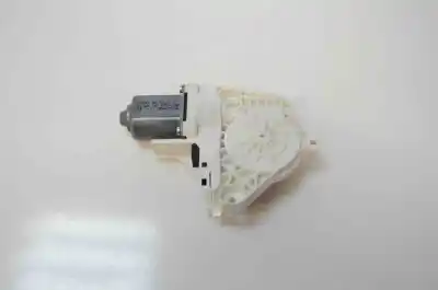Автозапчастина б/у ДВИГ СКЛА ЗАДНЕ ЛІВО для AUDI Q5 (8RB)  Посилання на OEM IAM 8K0959811  