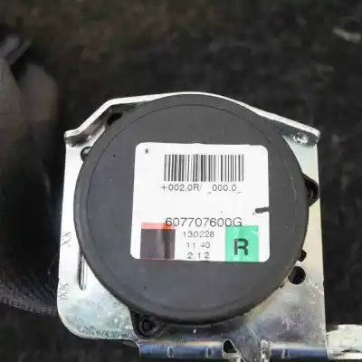 Peça sobressalente para automóvel em segunda mão CINTO DE SEGURANÇA DIANTEIRO DIREITO por OPEL CORSA D  Referências OEM IAM 607707600G  