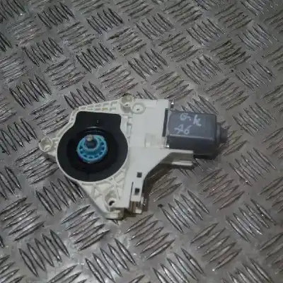 Pezzo di ricambio per auto di seconda mano MOTORE ALZACRISTALLI POSTERIORE SINISTRO per AUDI A6 4G2, C7, 4GC  Riferimenti OEM IAM 8K0959811A  