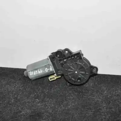 Peça sobressalente para automóvel em segunda mão MOTOR ELEVADOR VIDRO DIANTEIRO DIREITO por FORD FUSION JU_  Referências OEM IAM 0130821939  