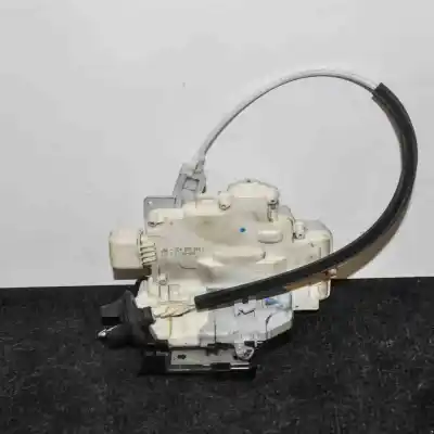 Peça sobressalente para automóvel em segunda mão FECHADURA DA PORTA TRASEIRA ESQUERDA por AUDI Q7 4L  Referências OEM IAM 3C4839015C  