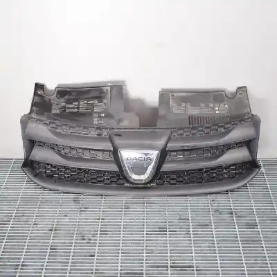 Second-hand car spare part FRONT GRILLE for DACIA SANDERO II  OEM IAM references 623103971R  