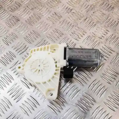 Second-hand car spare part RIGHT FRONT WINDOW MOTOR for AUDI Q5 (8RB)  OEM IAM references 5Q4959802B  