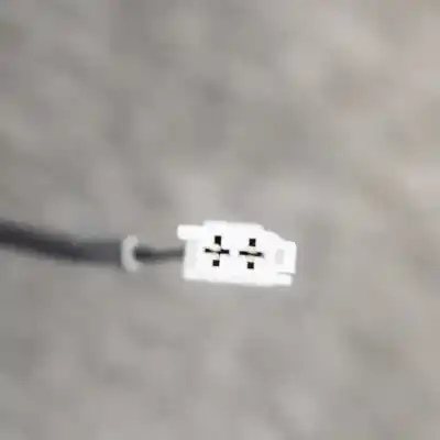 Peça sobressalente para automóvel em segunda mão chicote / encaixe cinto segurança traseiro central por opel corsa e (x15) 1.4 turbo (08, 68) referências oem iam 1342773713427758  