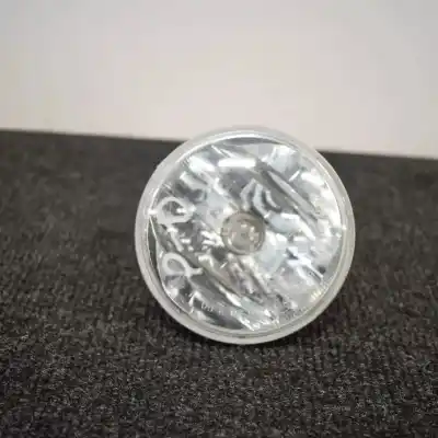 Second-hand car spare part RIGHT FOG LIGHT for PEUGEOT 208  OEM IAM references A046192  