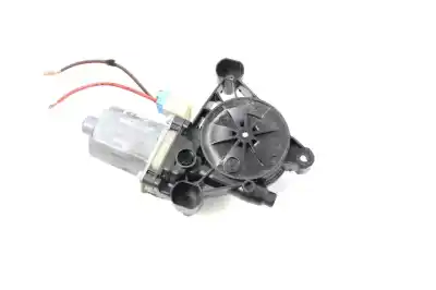 Peça sobressalente para automóvel em segunda mão MOTOR ELEVADOR VIDRO DIANTEIRO DIREITO por VOLKSWAGEN GOLF VII 5G1, BQ1, BE1, BE2  Referências OEM IAM 5Q0959802C,0130822076  