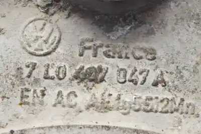Автозапчастина б/у передній лівий верхній рычок підвіски для audi q7 4l (2006-2015) посилання на oem iam 7l0407047a  