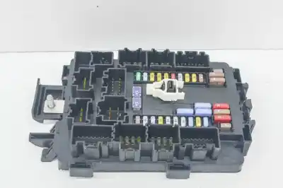 Peça sobressalente para automóvel em segunda mão CAIXA DE FUSÍVEIS E RELÉS por TESLA MODEL S  Referências OEM IAM   